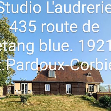 Studio L'Audrerie. Saint-Pardoux-Corbier Екстериор снимка