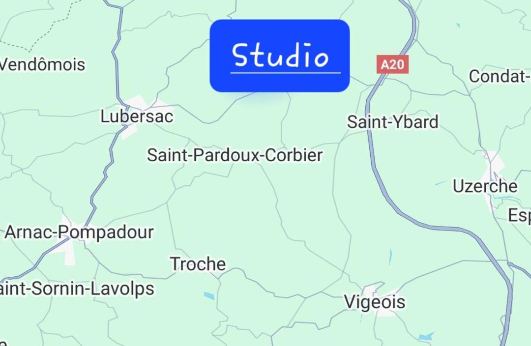 Studio L'Audrerie. Saint-Pardoux-Corbier Екстериор снимка